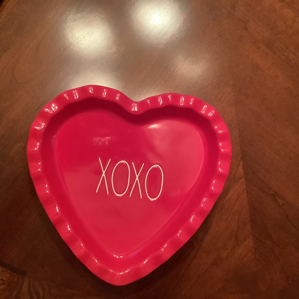 RAE DUNN Red Ceramic Heart Pie Dish